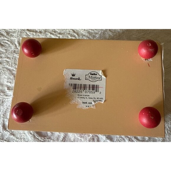 Hallmark Candy or Recipe  Box With Red & White Vintage Town Scene - Picture 6 of 16